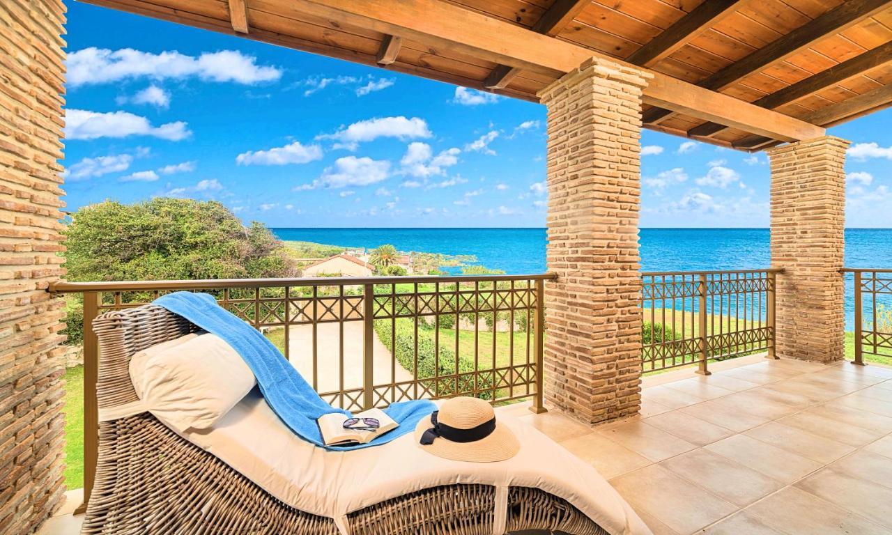 Villa Mare Psarou Psarou  Buitenkant foto