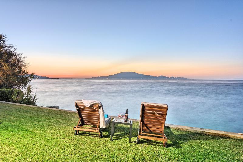 Villa Mare Psarou Psarou  Buitenkant foto